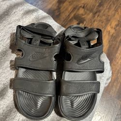Nike sandals