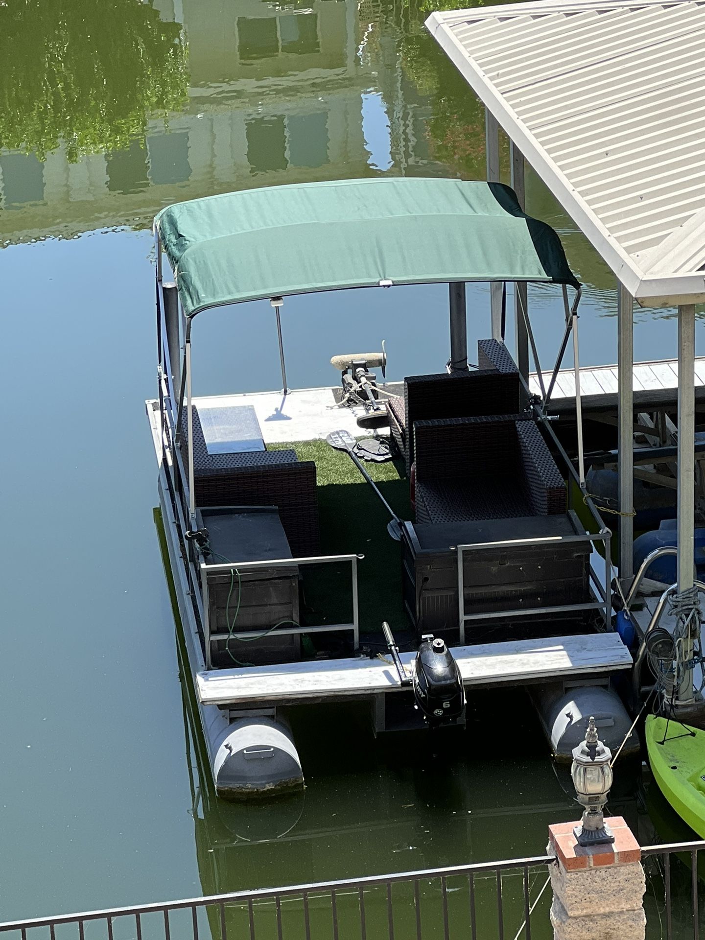 Pontoon Boat with Newer Mercury 6hp Motor