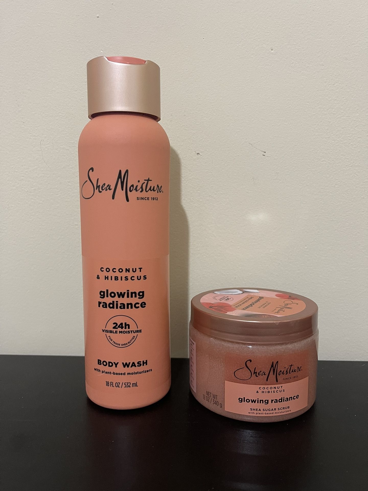 Lot Of 2 Shea Moisture Shea Body Wash / Sugar Body Scrub Coconut Hibiscus Glowing Radiance