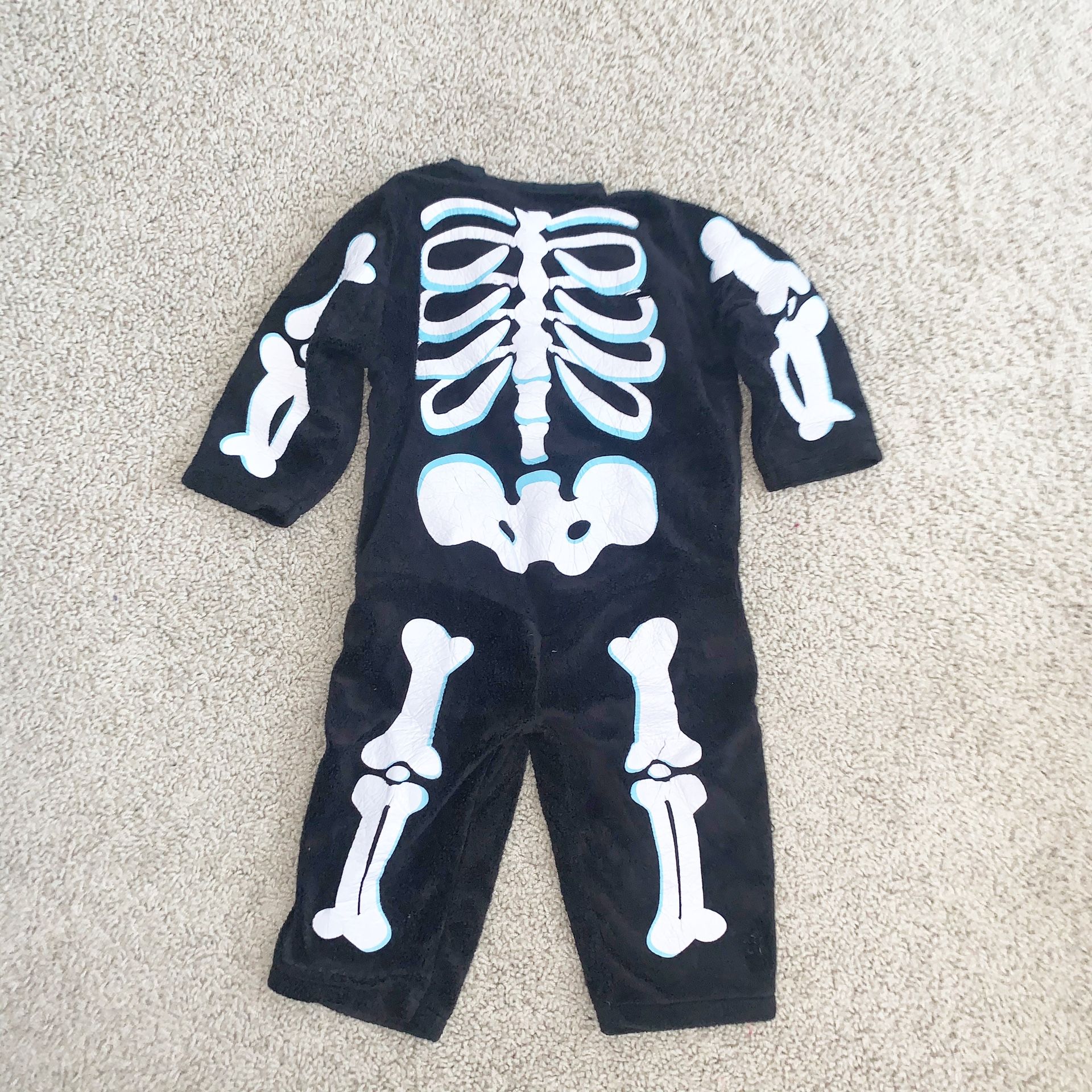 Baby Skeleton Halloween Costume. Sz. 12-18 Mos