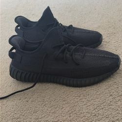 Yeezy Boost 350 V2 Onyx 
