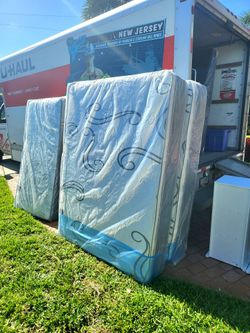 NEW QUEEN PILLOW TOP MATTRESS AND BOX SPRING -- Also Available In All Sizes.