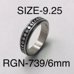 Stainless Steel Moon Carved Spinner Ring Band For Men & Women with: RGN-739/Size-9.25