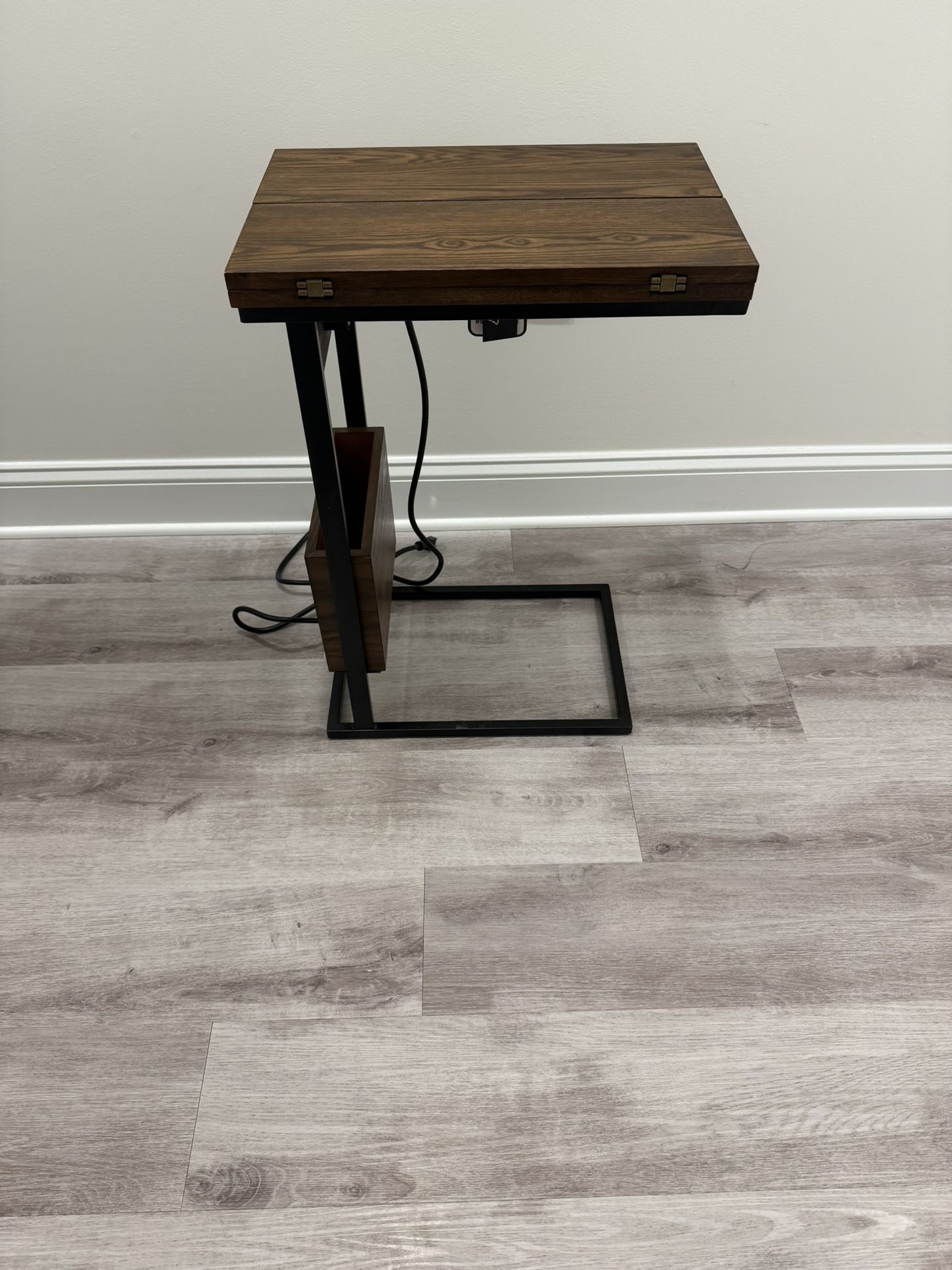 Side Table With Built-in Outlets (Like New)