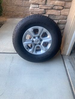 Wheel & Tire Set