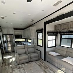 2022 KZ Durango 391RKF