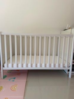IKEA Baby Crib with Mattress – Excellent Condition