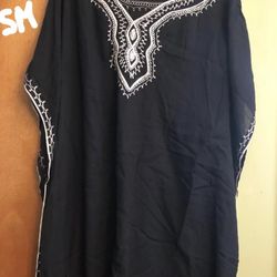 Lisa Curran Beach Cover Up Small