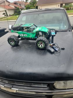 1/8 rc axial yeti xl 4x4 Brushless