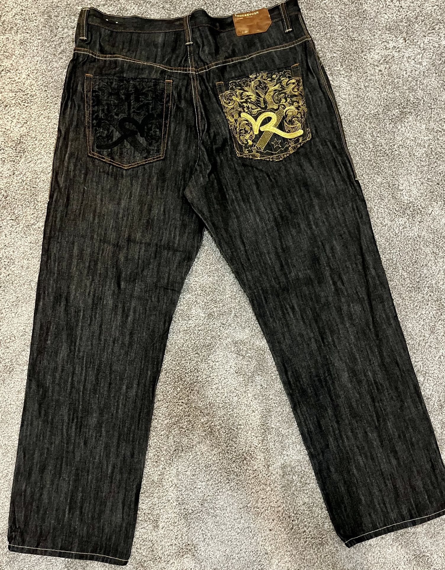 Rocawear Signature Double R Embroidered Jeans| Size 38W| Like New