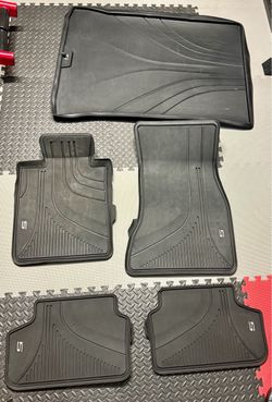 BMW 5 series all weather mats- like new