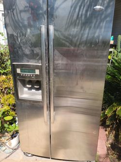 Fridge french whirlpool gold icemaker