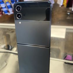 Samsung Galaxy Flip 4 T Mobile