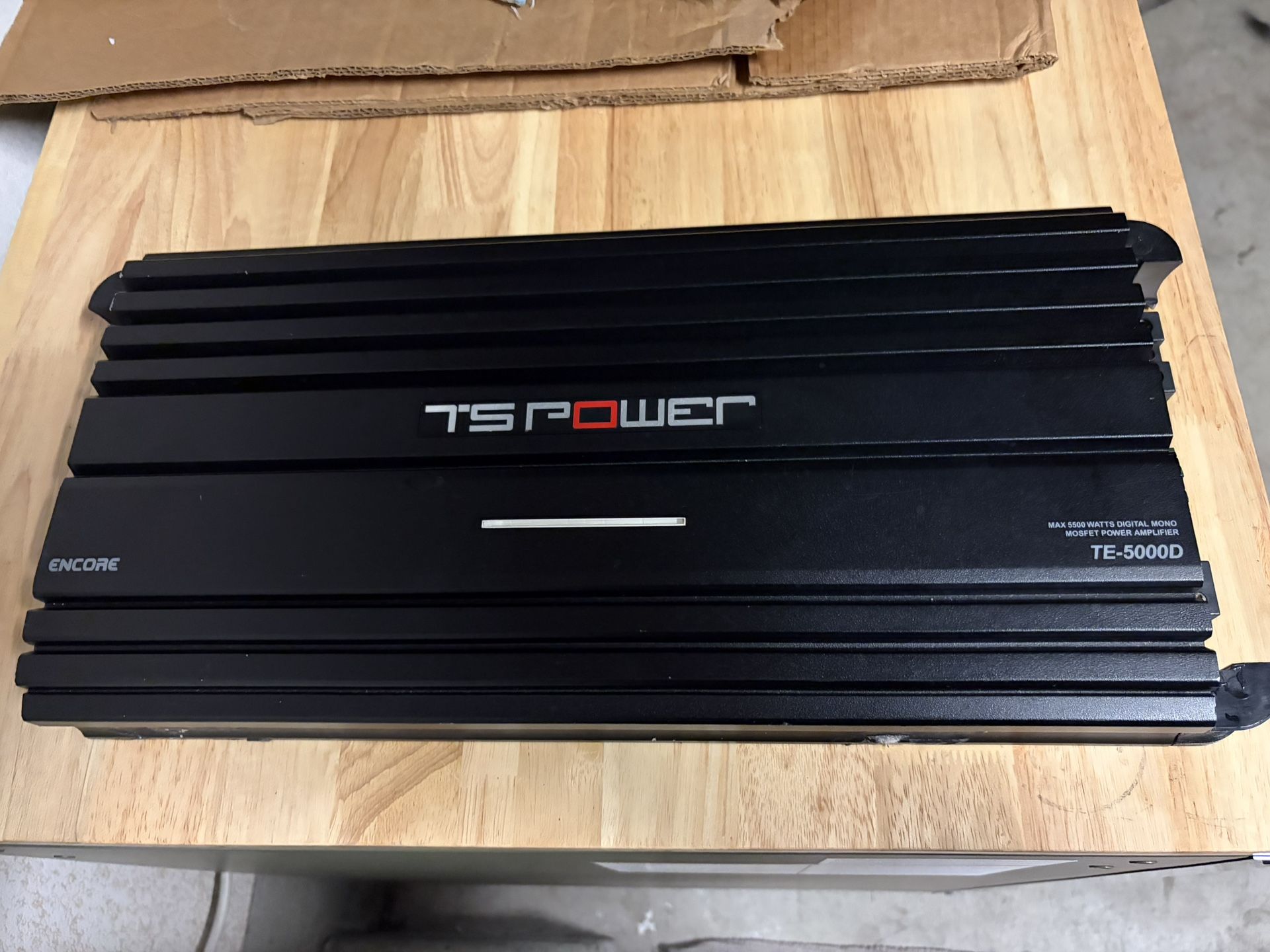 AMPLIFICADOR  TS-POWER 5500watts TE-5500D $330