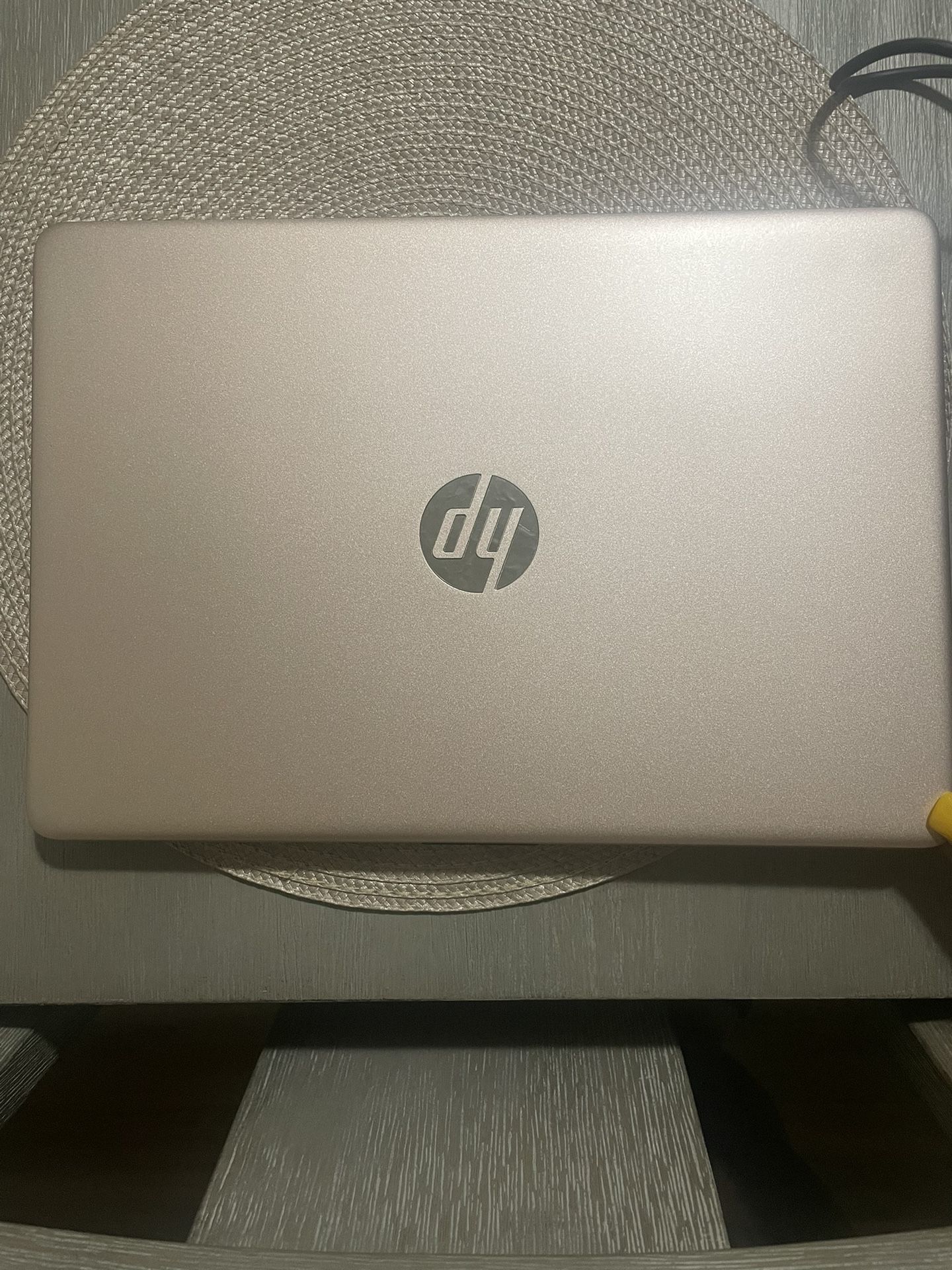 HP ROSE GOLD LAPTOP