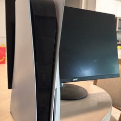 PS5 (+Monitor, Headset, X3 Controllers & Dock)