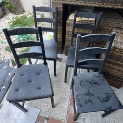 Chairs ( Free ) 