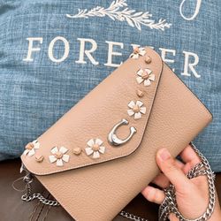 Coach Tammie Clutch Crossbody With Floral Whipstitch