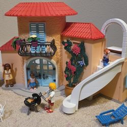 PLAYMOBIL Family Fun 