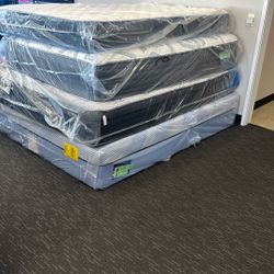 Black Friday Specials Mattress / Adjustable Bases