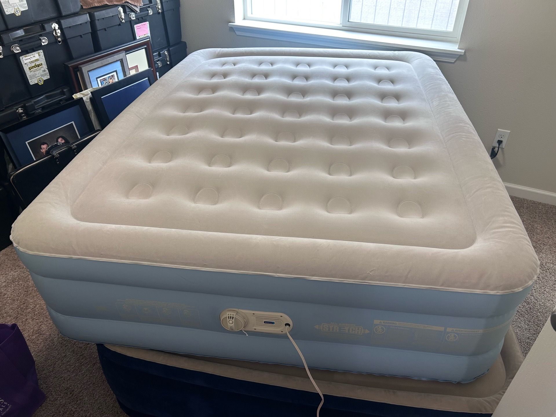 Aero Bed Self-inflating Air Mattress