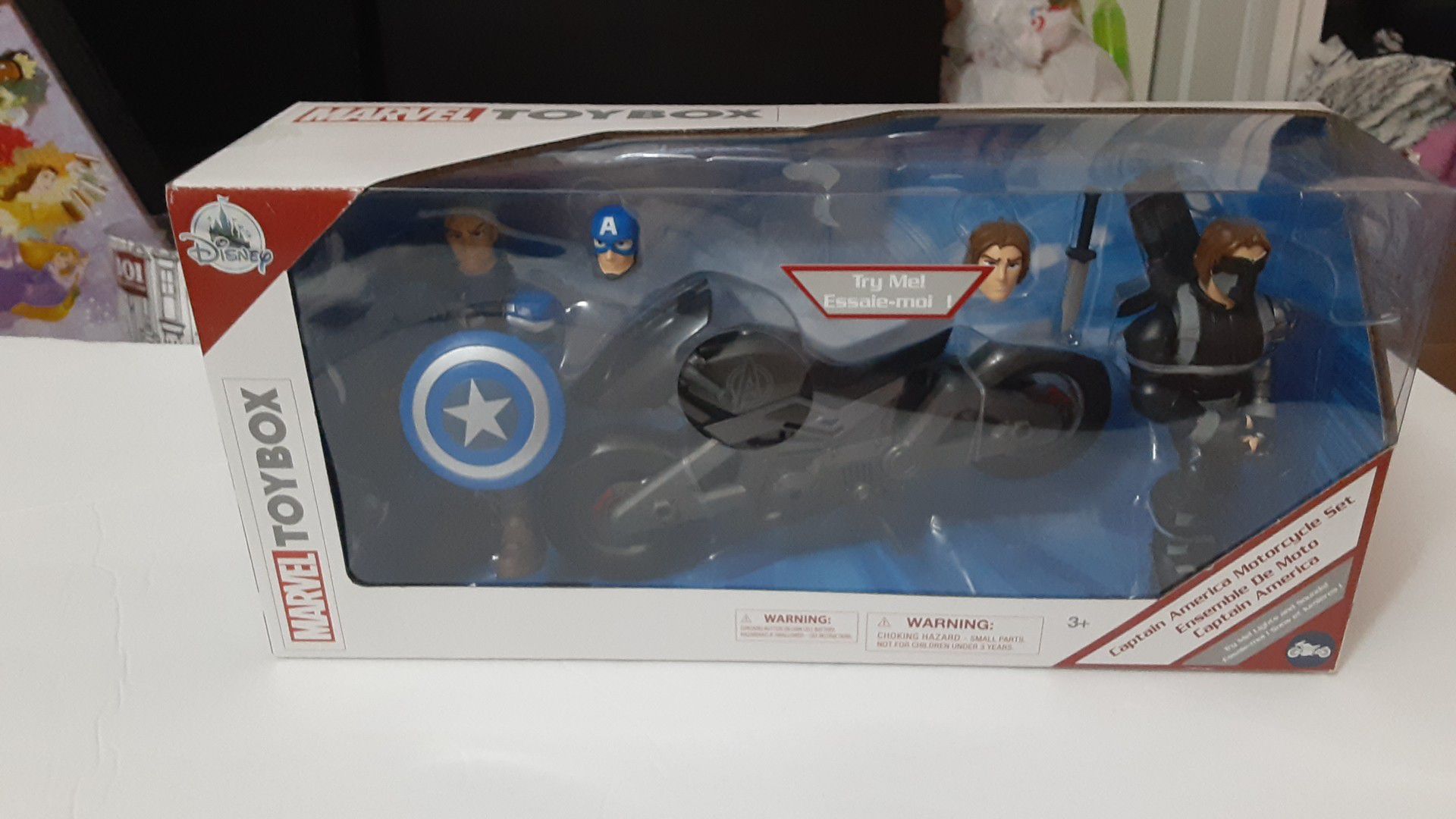 Disney Marvel Toybox Captain America Motorcycle Action Figure Set LIGHTS UP