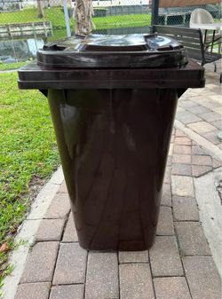HDPE 64 GAL Plastic Rectangle Professional Wheeled Trash Bin