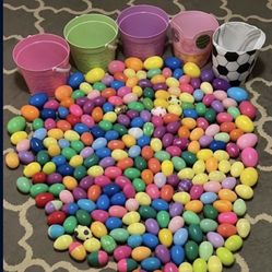 Easter 5 Baskets 250 Eggs 