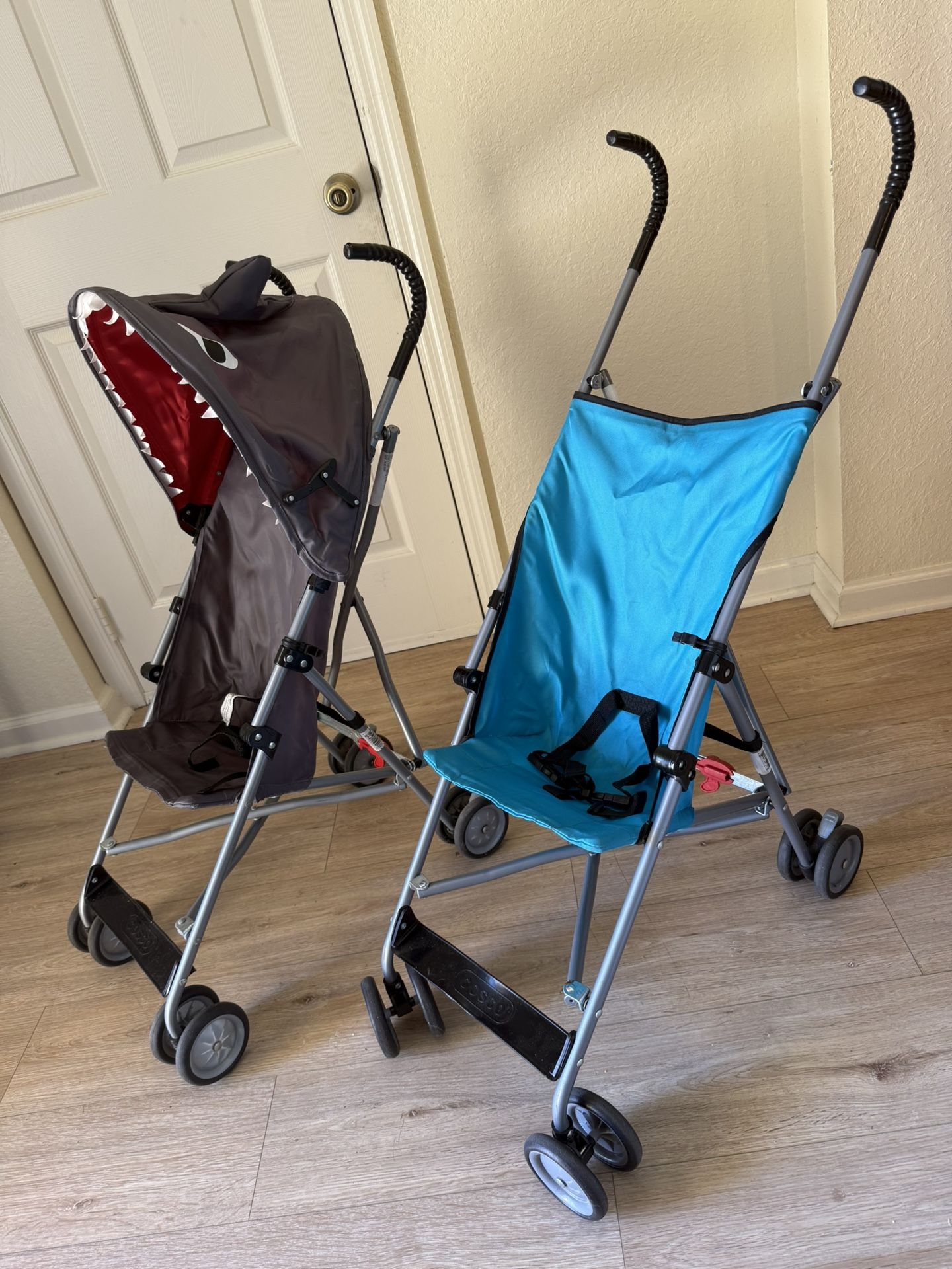 Umbrella Stroller. Excellent Condition 