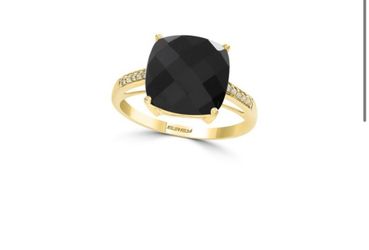 Onyx & Diamond Ring