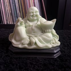 Glow-in-the-Dark Laughing Buddha Statue – 5”