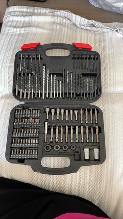 Skil drill bit set with case