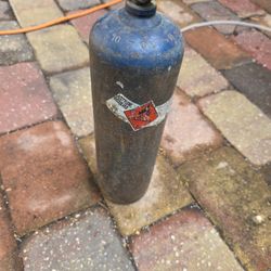 Acetylene Tank . It Is Empty