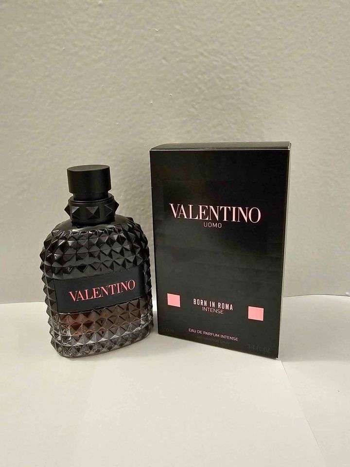 I Am Selling Brand New Valentino 