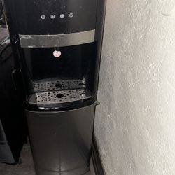 Water Dispenser 