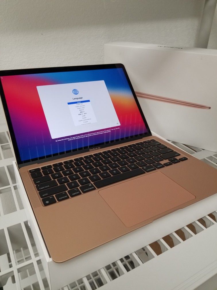 Rose Gold Apple MacBook Air 13 inch 512GB