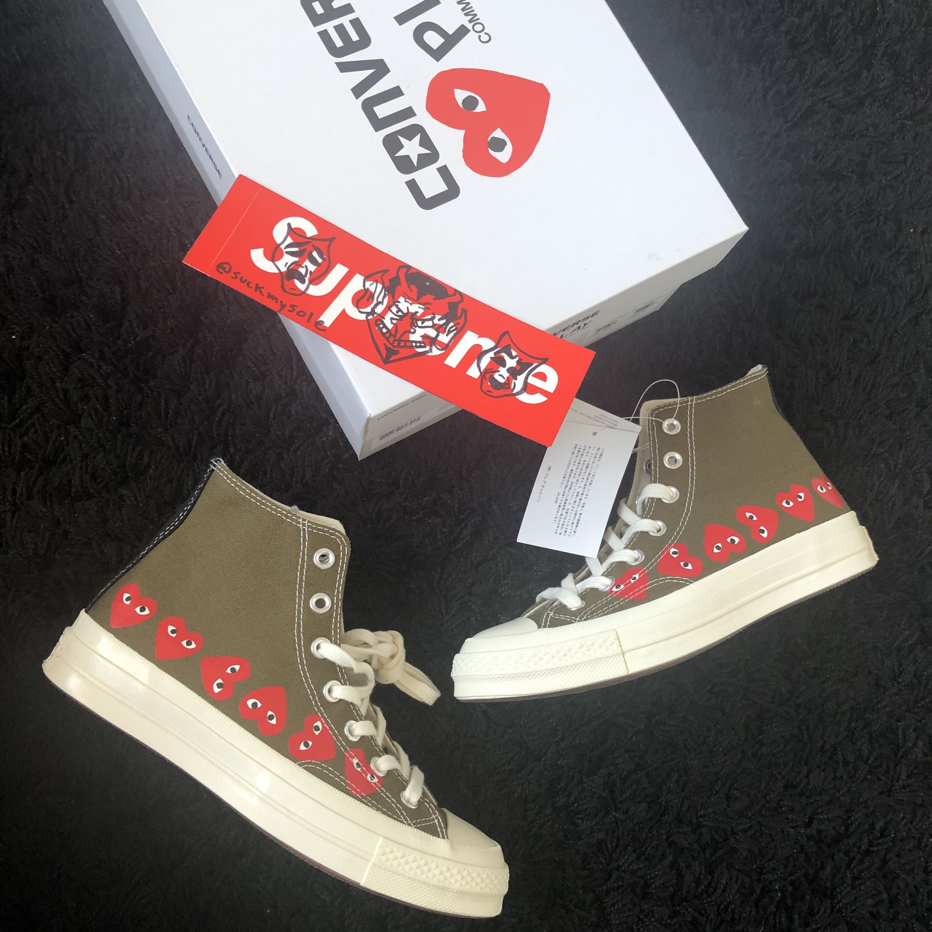 CDG Play Converse Size 6