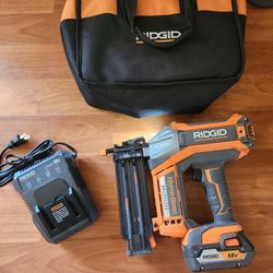 18V Brushless Cordless 18-Gauge 2-1/8 in. Brad Nailer