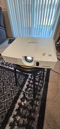 HITACHI CP-WX4022WN HDMI PROJECTOR
