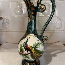 Beautiful PEACOCK Vase