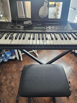 Yamaha Keyboard Piano
