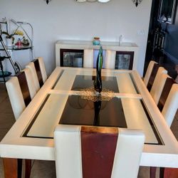 Sofia Vergara Dining Table Set