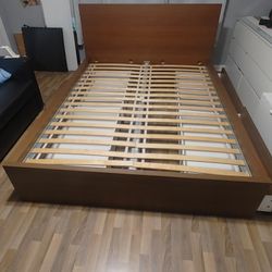 Queen Bed Frame 