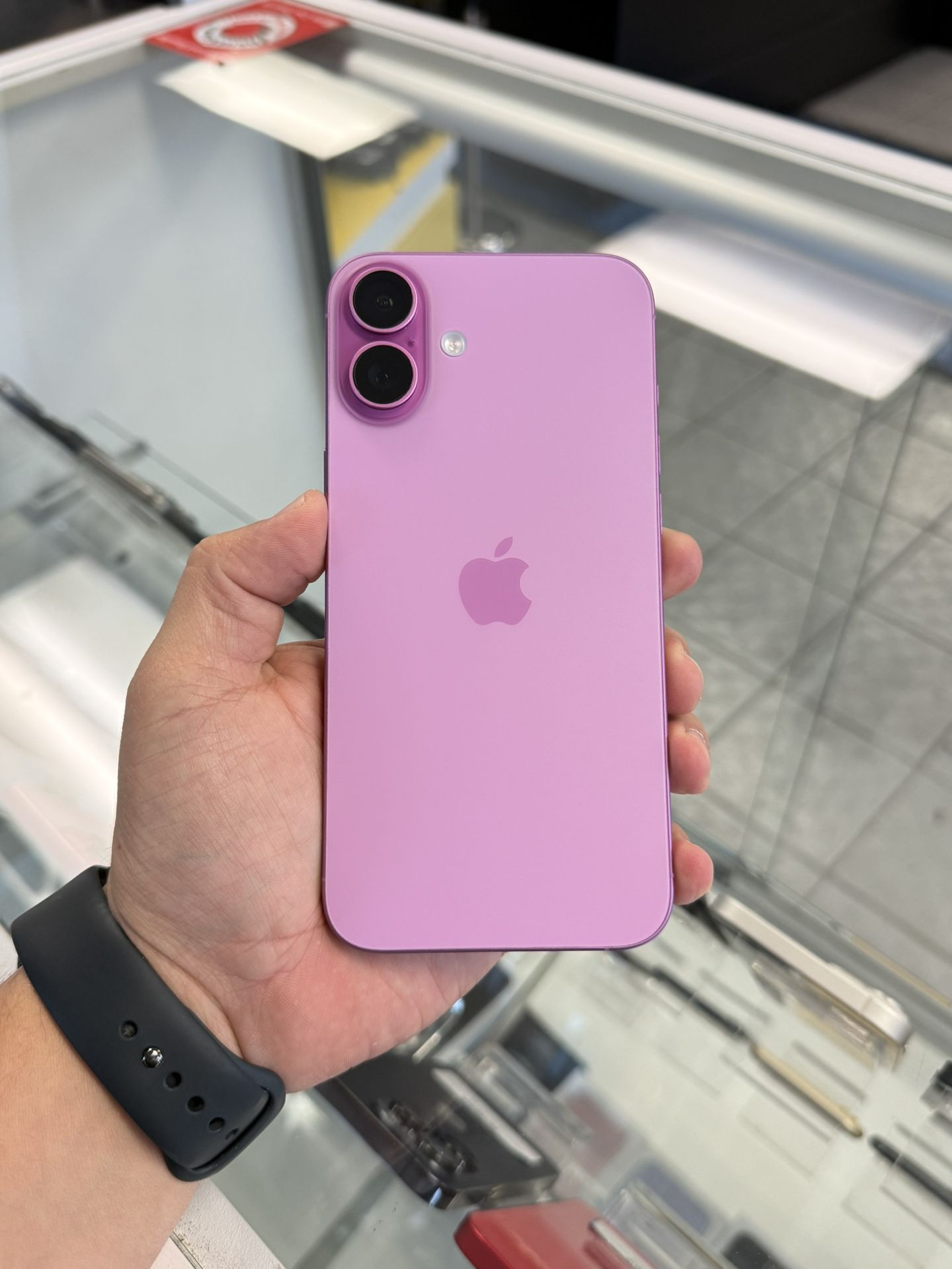 iPhone 16 Plus 128GB Unlocked