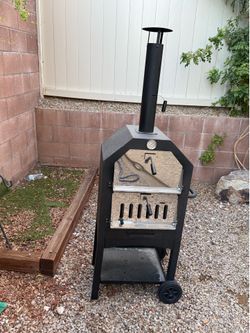 Wood Fire or Charcoal Mobile Pizza Oven - Includes Cover & Pizza Peel