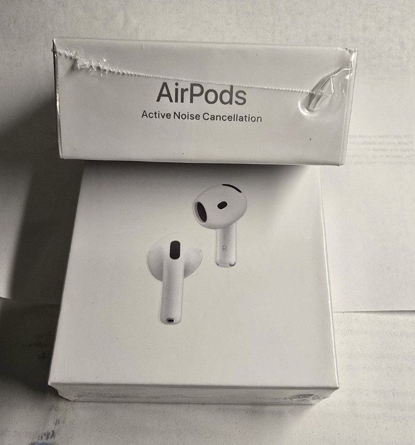 APPLE 4th AIR PODS