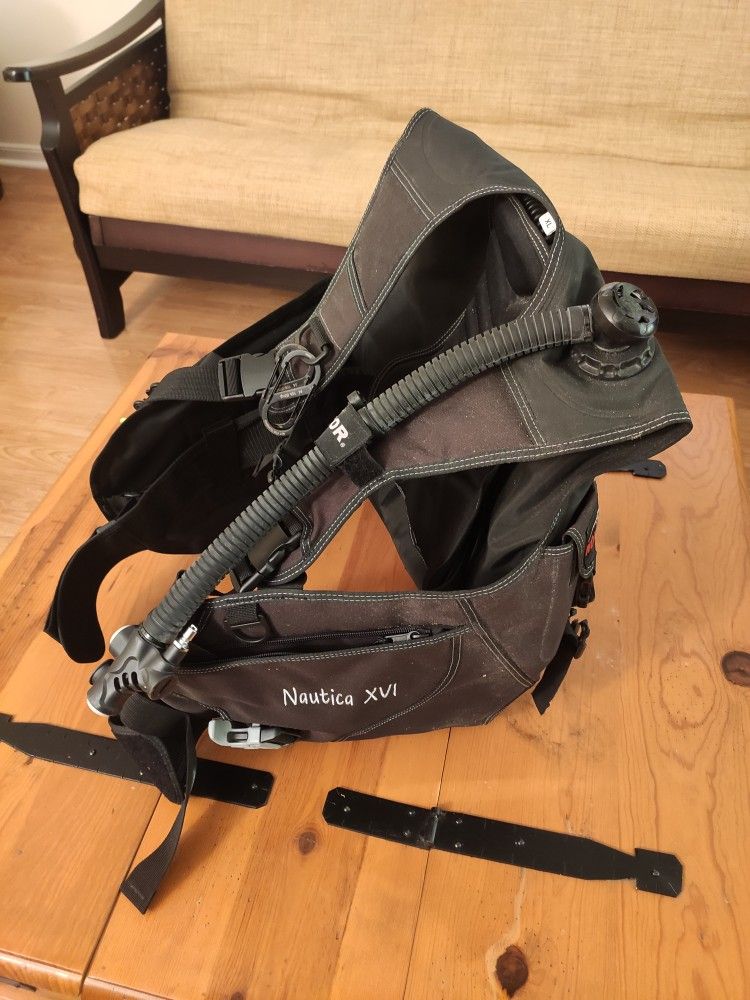 Dacor Nautica XVI - Scuba Diver BCD