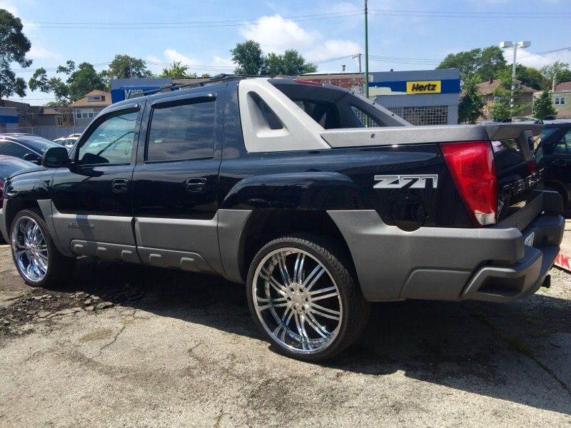 2002 Chevy Avalanche Z71 26" Inch Wheels 4X4