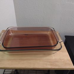 2 Pyrex Glass Baking Dishes