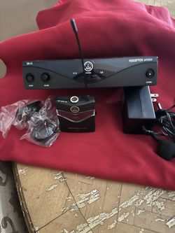 The Perception Wireless high performance Sports Set(